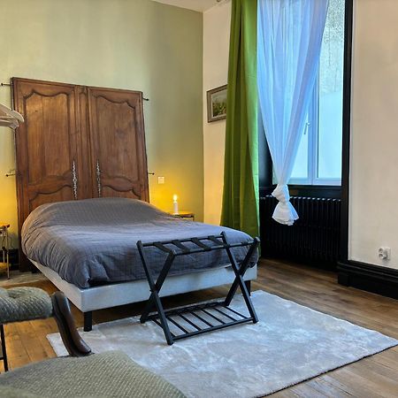 Maison A La Guitarde - Hotel Particulier Hippolyte Châteauroux Zewnętrze zdjęcie