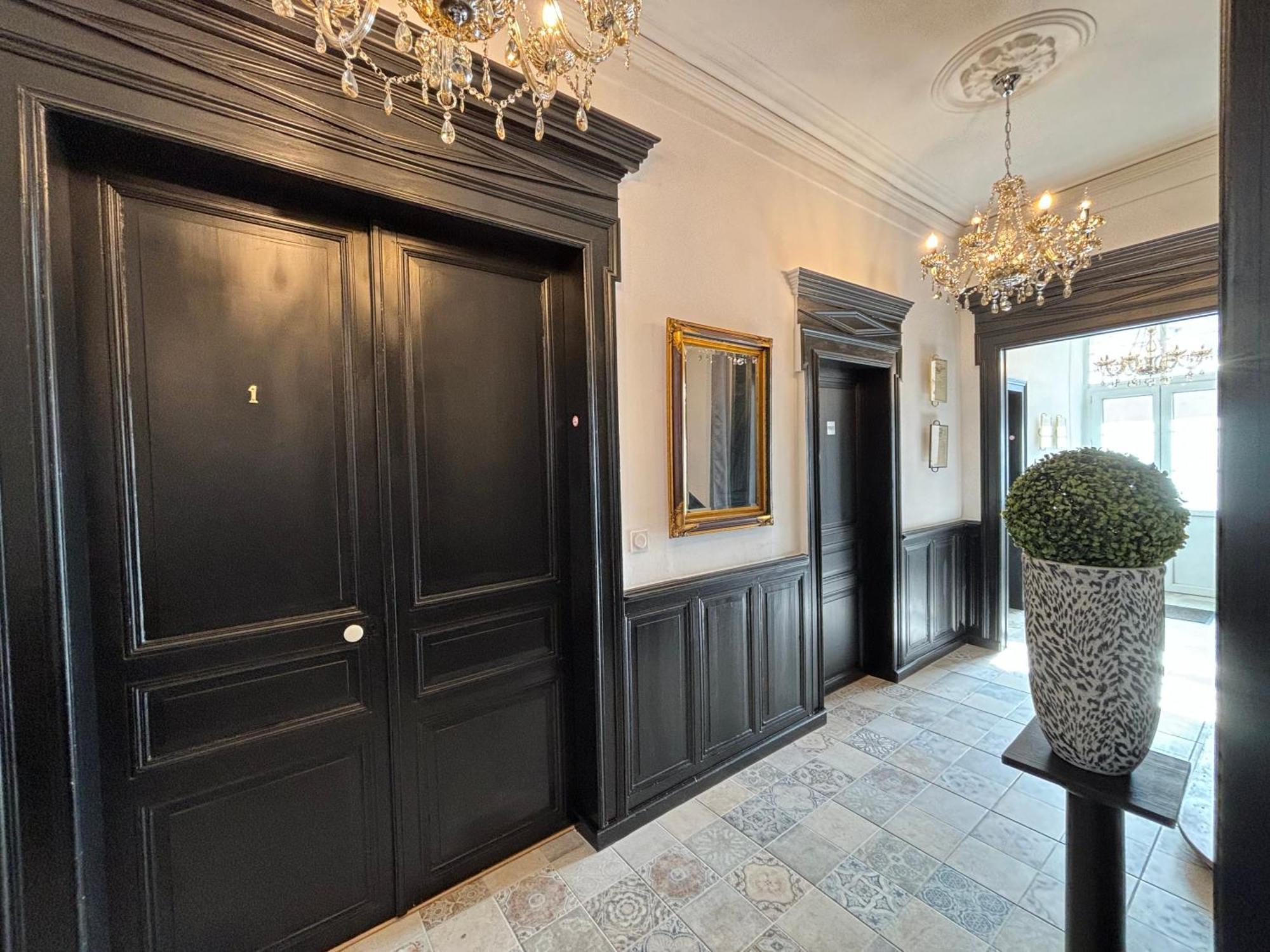Maison A La Guitarde - Hotel Particulier Hippolyte Châteauroux Zewnętrze zdjęcie