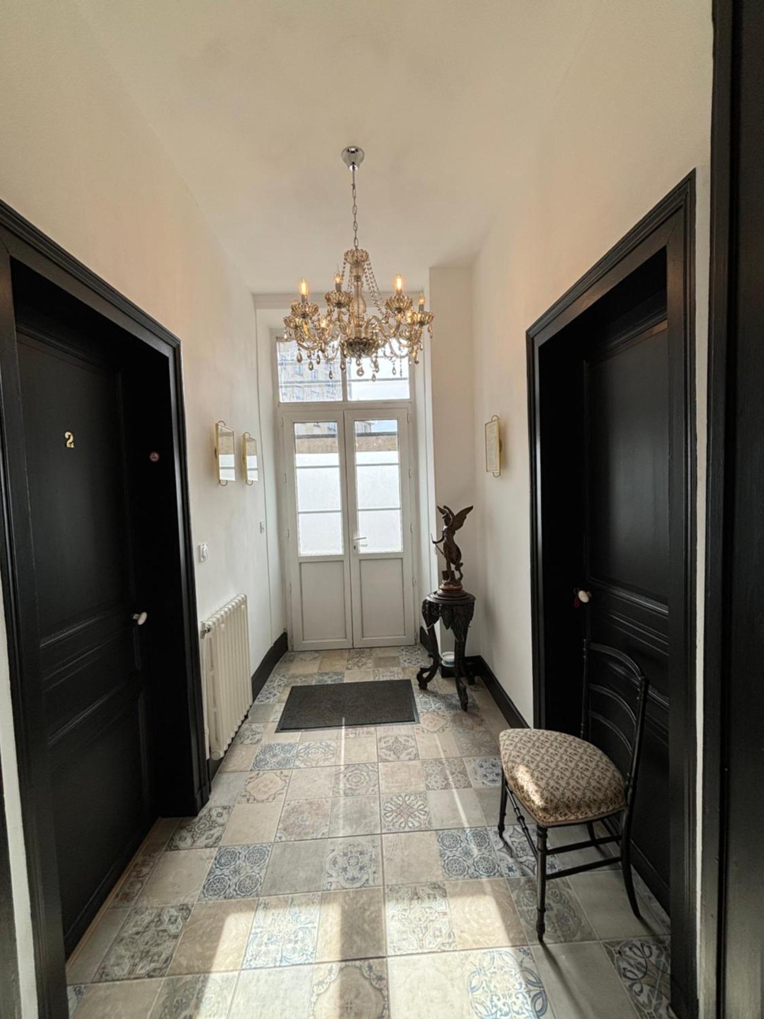 Maison A La Guitarde - Hotel Particulier Hippolyte Châteauroux Zewnętrze zdjęcie