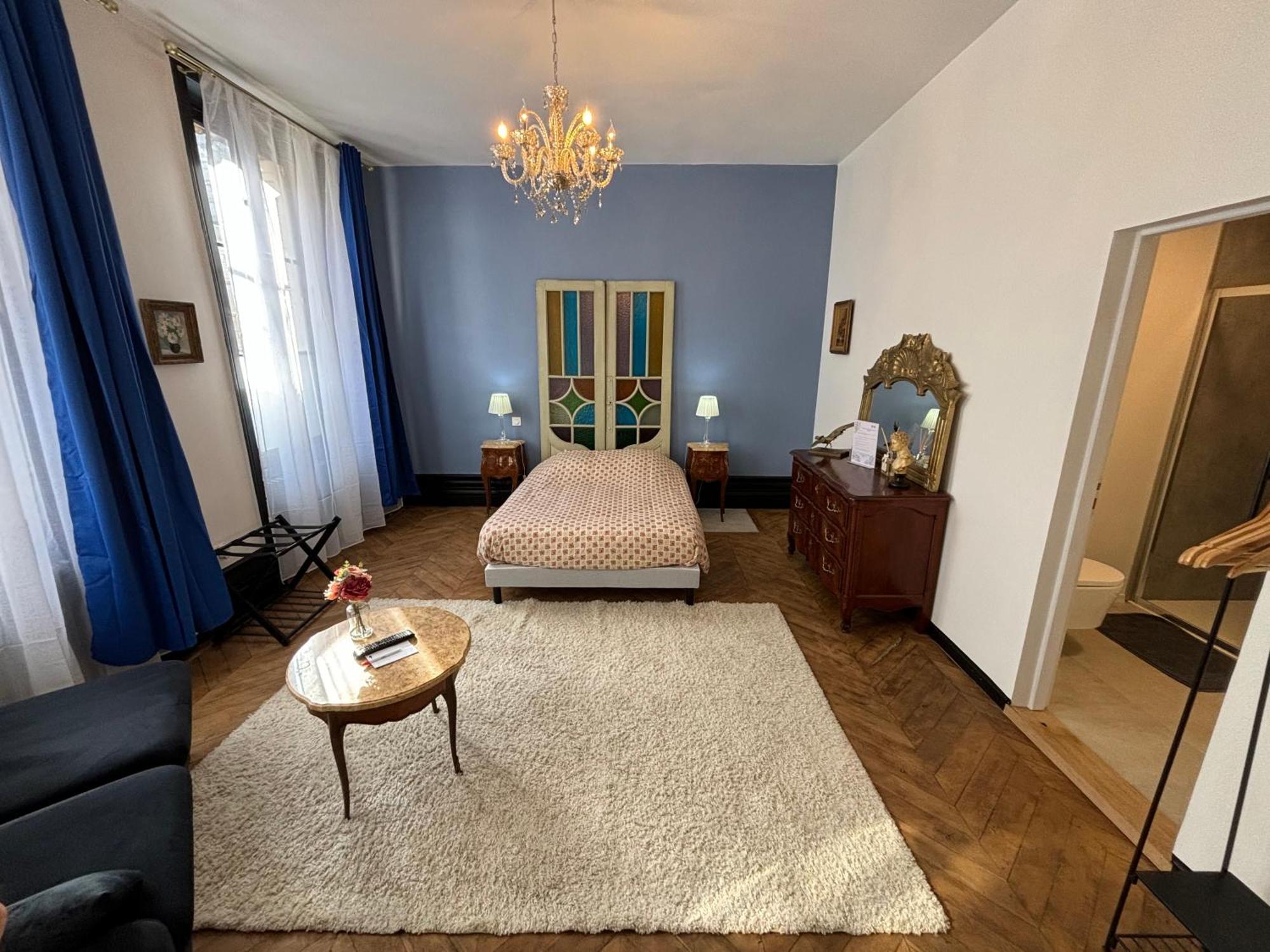 Maison A La Guitarde - Hotel Particulier Hippolyte Châteauroux Zewnętrze zdjęcie